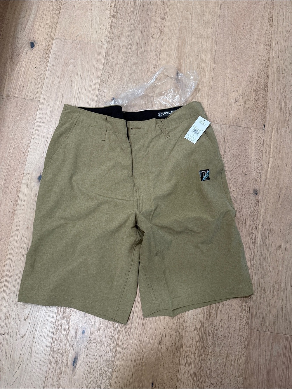 Volcom shorts